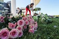 Hope in bloom: Austin florists partner for surprise installation on Long Center terrace