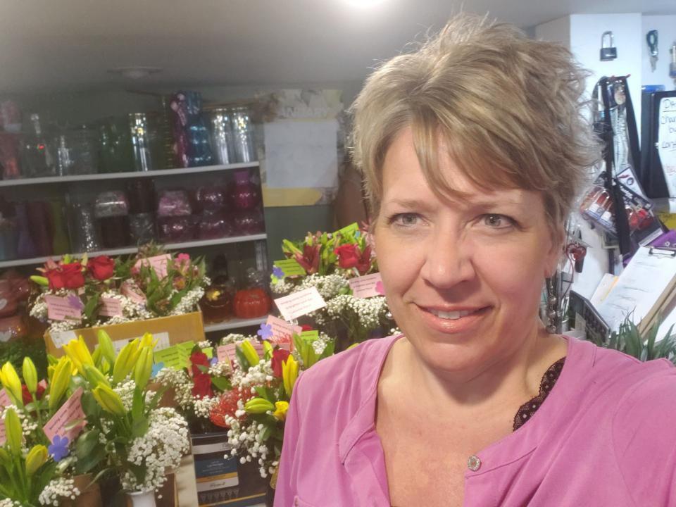 Local florist sprouts joy in assisted living communities with gifted arrangements