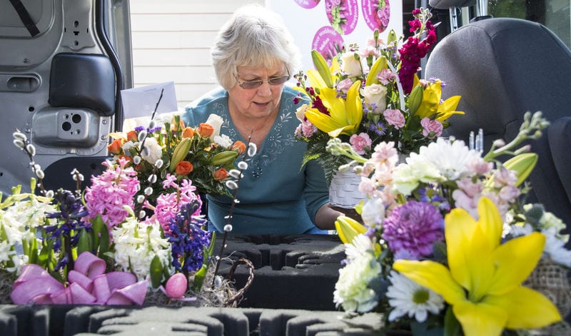 Shutdown stunts growth of Easter flower business