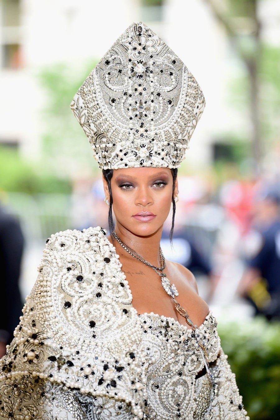 The 16 best Met Gala hair accessories of all time, from subtle to OTT