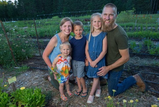Ham Lake couple trust God as they grow family flower farm business