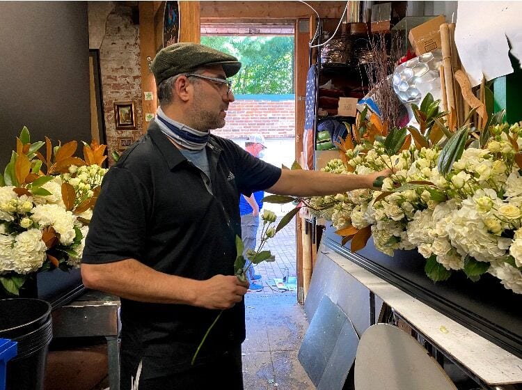 Sterling Heights native basks in the honor of being the florist for Justice Ginsburg’s memorial