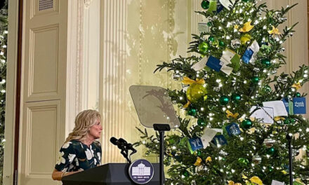 Vinton Florist Helps Decorate The White House For The Holidays