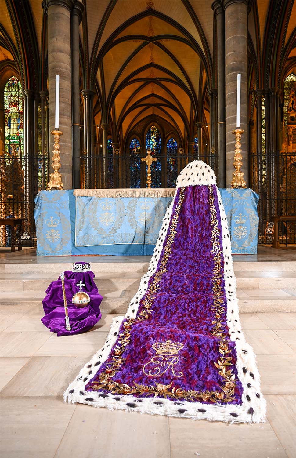 Floral Coronation Robe Unveiled Ahead of Salisbury Flower Festival