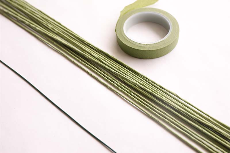 18 Gauge Floral Stem Wire - Cloth Wrapped - Lt. Green