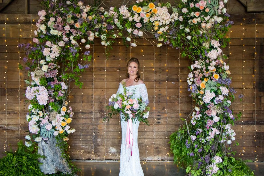 archway with bride