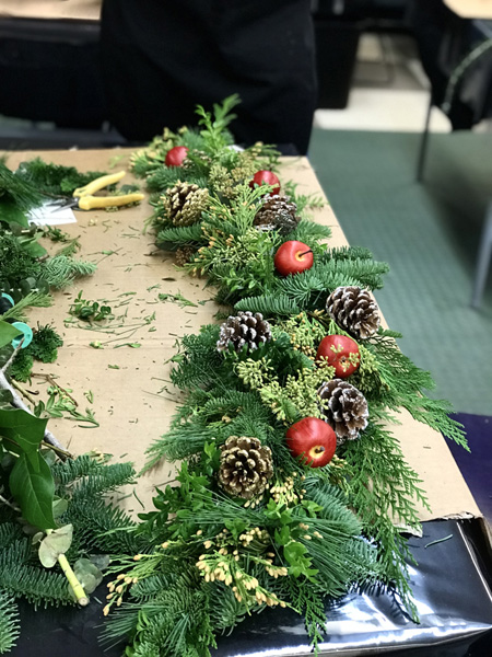 able-Garland-Festive-Holiday-Class-Cass-School-of-Floral-Design-