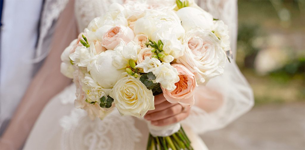 fake wedding bouquets        <h3 class=