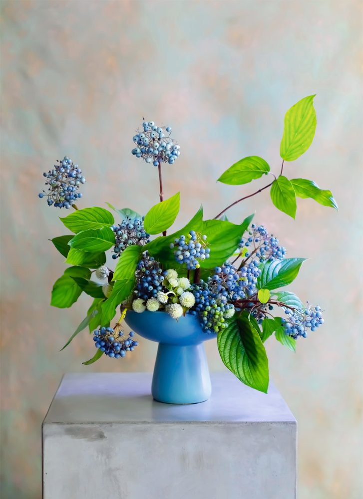 Flower Love design in a vase
