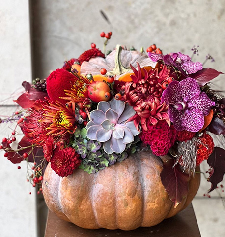 Budapest’s Attila Nemeth Creates Memorable Pumpkin Art
